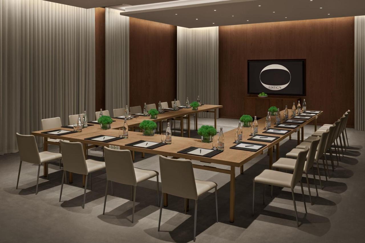 The Dubai Edition Eksteriør bilde Meeting room