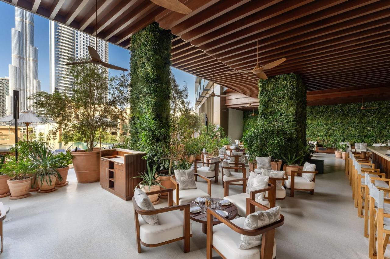 The Dubai Edition Eksteriør bilde The Terrace at the Four Seasons Hotel
